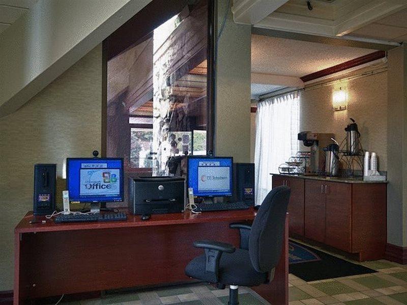 Howard Johnson By Wyndham Clifton Nj Dış mekan fotoğraf